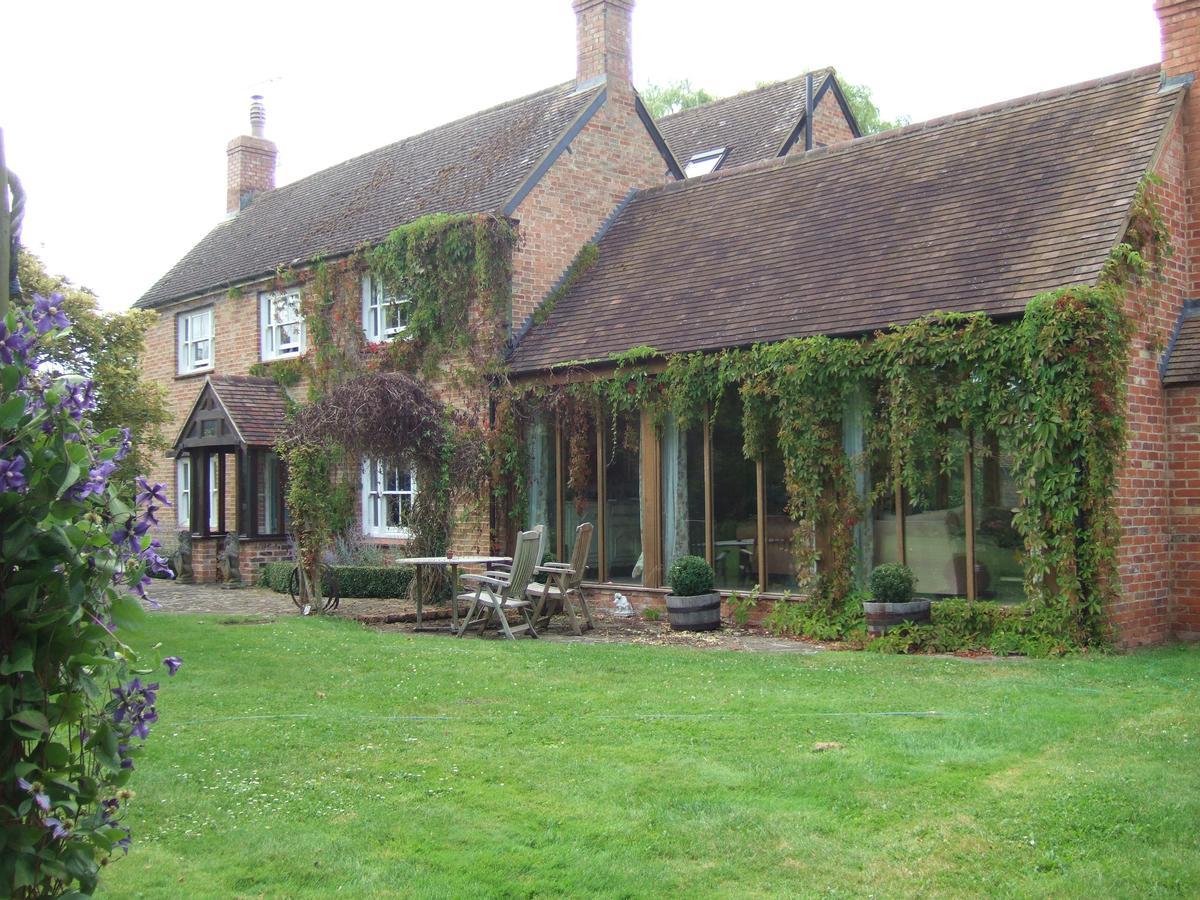 비세스터 Lime Trees Farm B&B 외부 사진