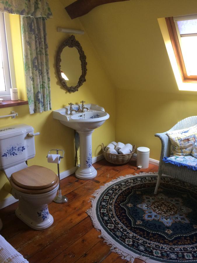 비세스터 Lime Trees Farm B&B 외부 사진