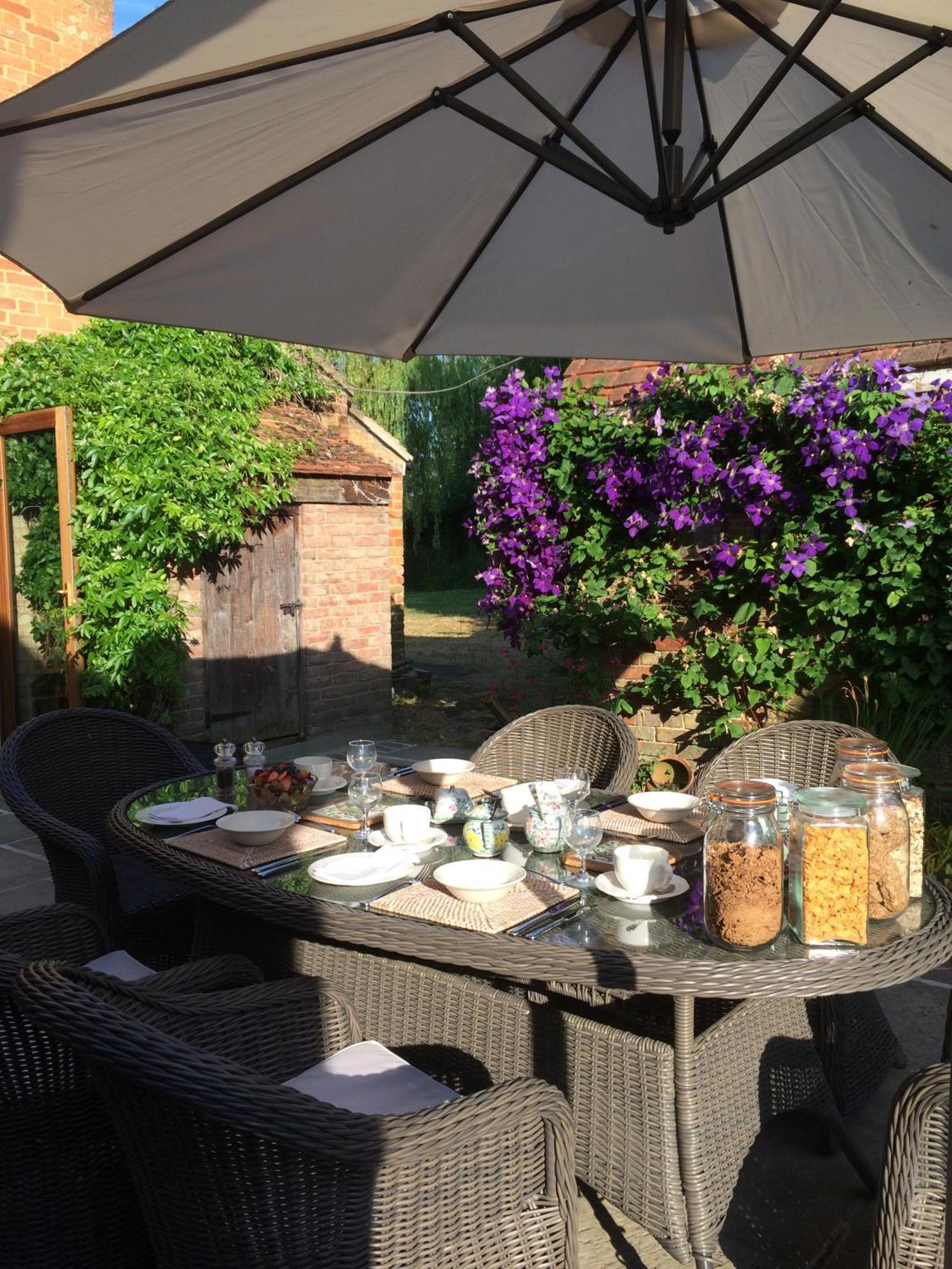 비세스터 Lime Trees Farm B&B 외부 사진